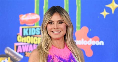 teen beach ass|Heidi Klum Dances Topless on the Sand in New Beach Video